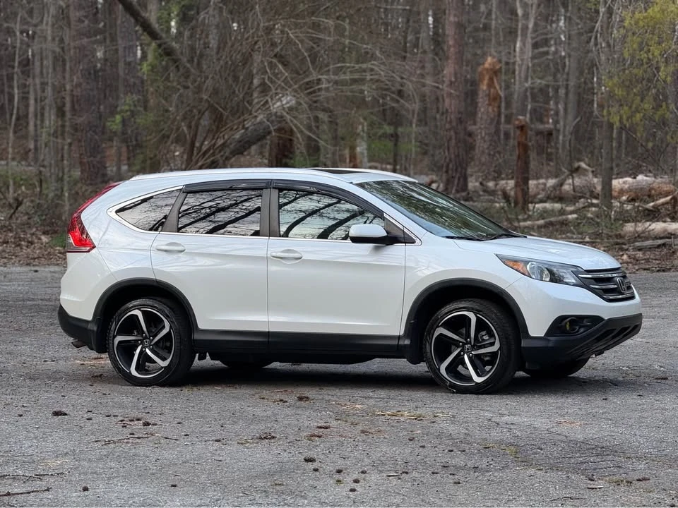 2014 Honda CR-V 4th Gen - Image 4 of 15