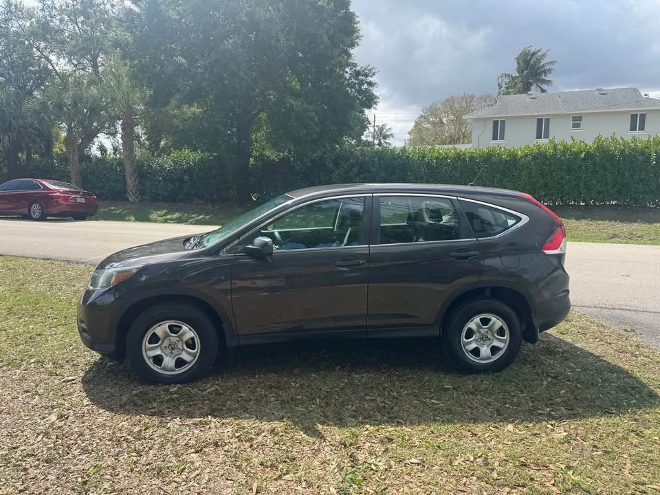 2014 Honda CR-V 4th Gen - Image 3 of 9
