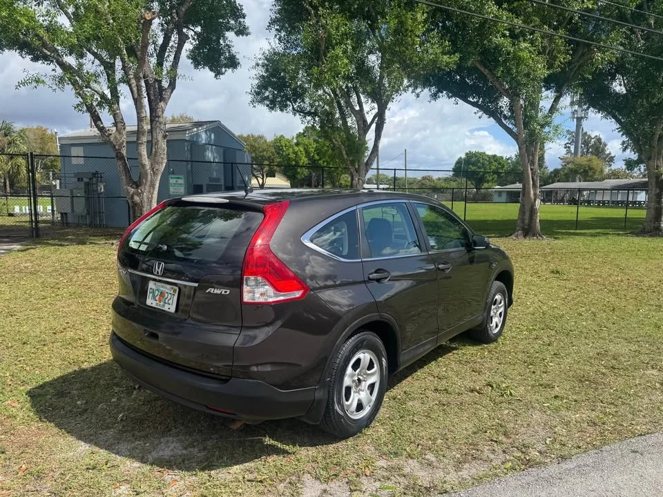 2014 Honda CR-V 4th Gen - Image 5 of 9