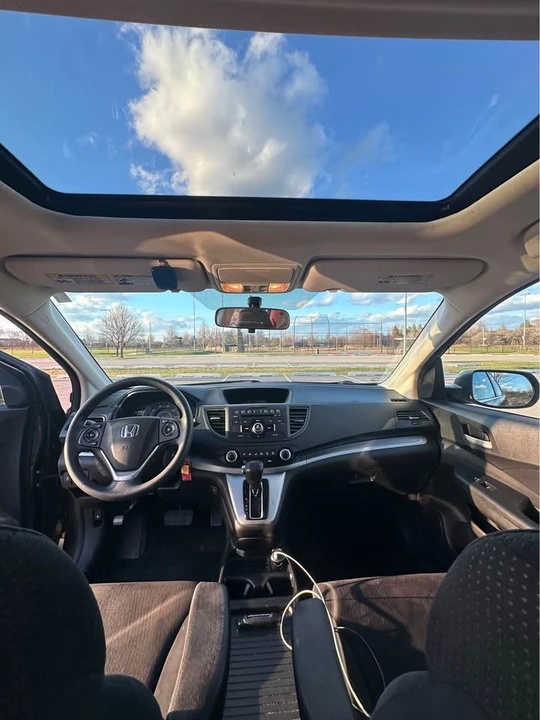 2014 Honda CR-V 4th Gen - Image 10 of 17