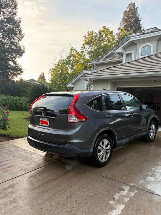 2014 Honda CR-V 4th Gen - Image 2 of 10