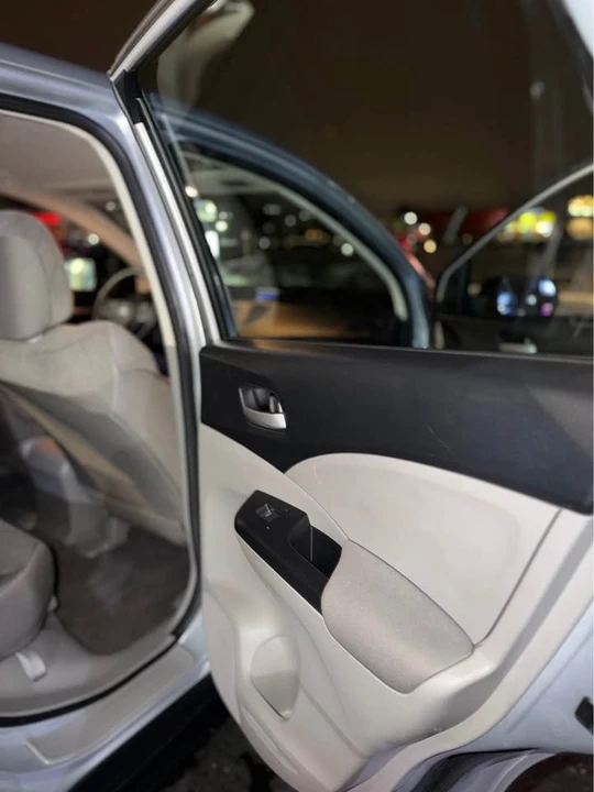 2014 Honda CR-V 4th Gen - Image 9 of 12