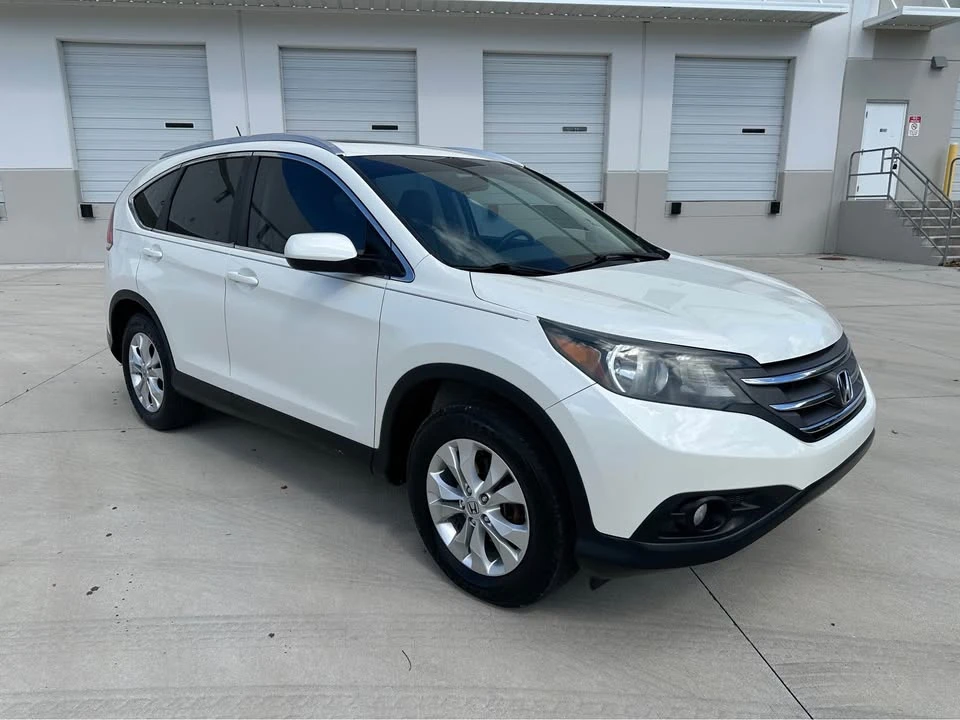2014 Honda CR-V 4th Gen - Image 2 of 16