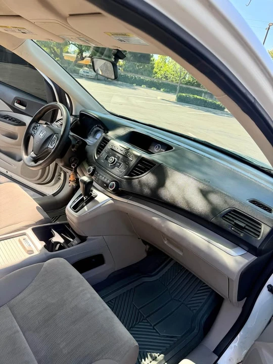 2014 Honda CR-V 4th Gen - Image 9 of 16