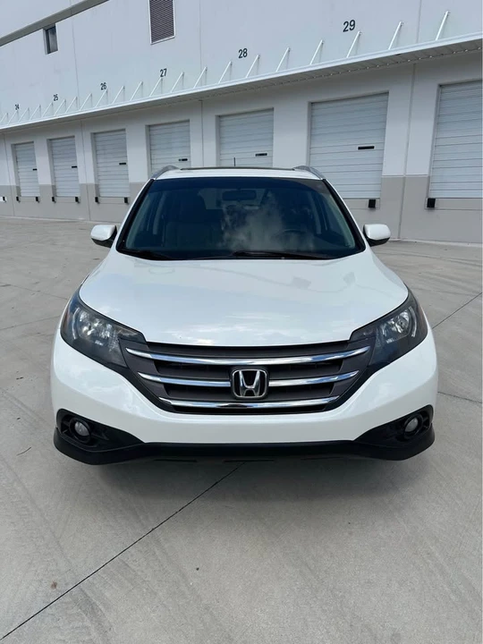 2014 Honda CR-V 4th Gen - Image 2 of 16