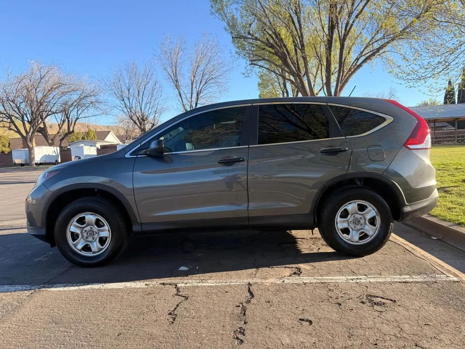 2014 Honda CR-V 4th Gen - Image 2 of 14