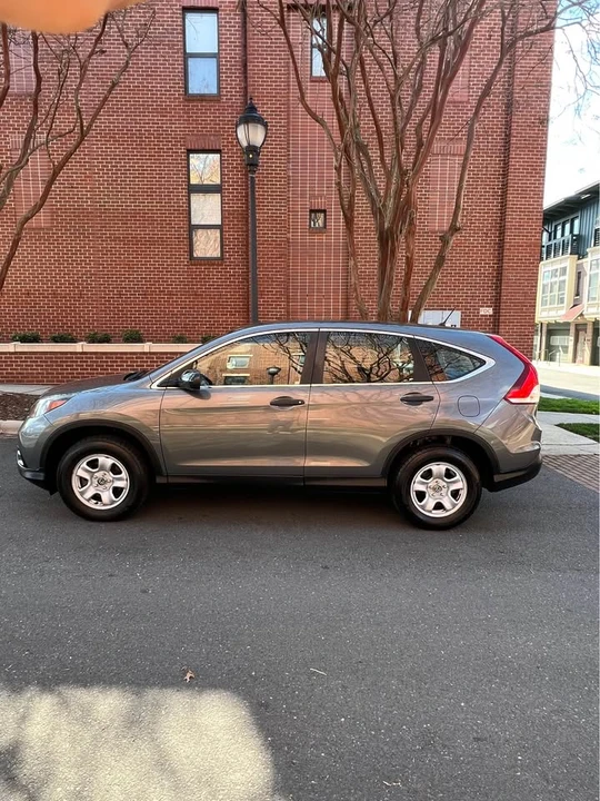 2014 Honda CR-V 4th Gen - Image 2 of 13