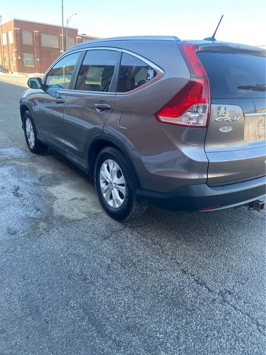 2014 Honda CR-V 4th Gen - Image 2 of 11