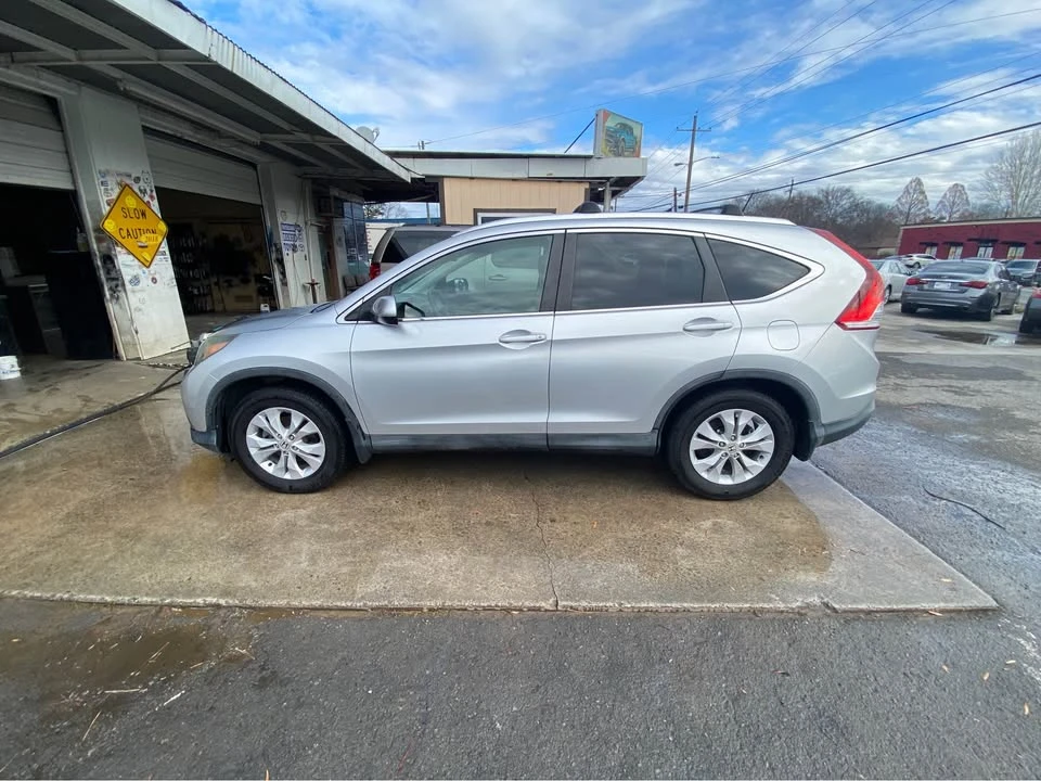 2014 Honda CR-V 4th Gen - Image 2 of 8