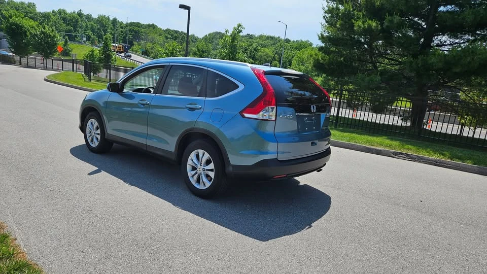 2014 Honda CR-V 4th Gen - Image 9 of 18
