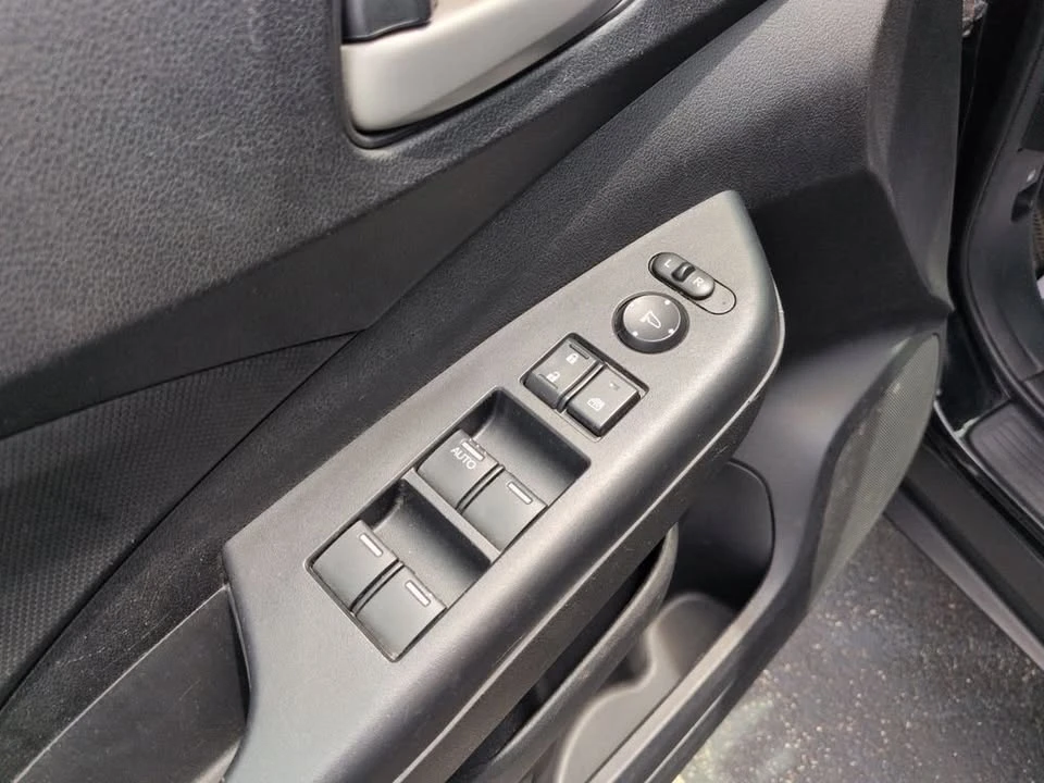 2014 Honda CR-V 4th Gen - Image 10 of 20