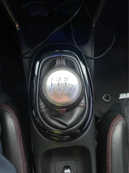 2014 Honda CR-Z - Image 11 of 12