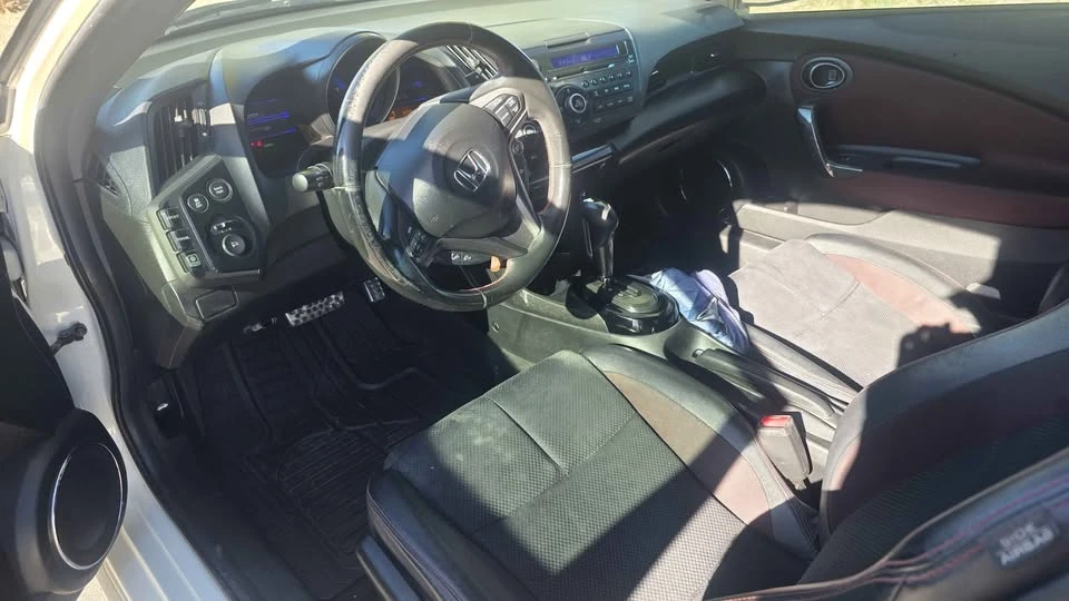 2014 Honda CR-Z - Image 7 of 13