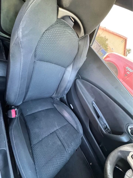 2014 Honda CR-Z - Image 8 of 15