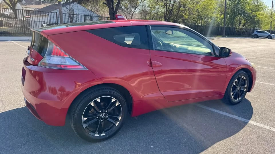 2014 Honda CR-Z - Image 2 of 19