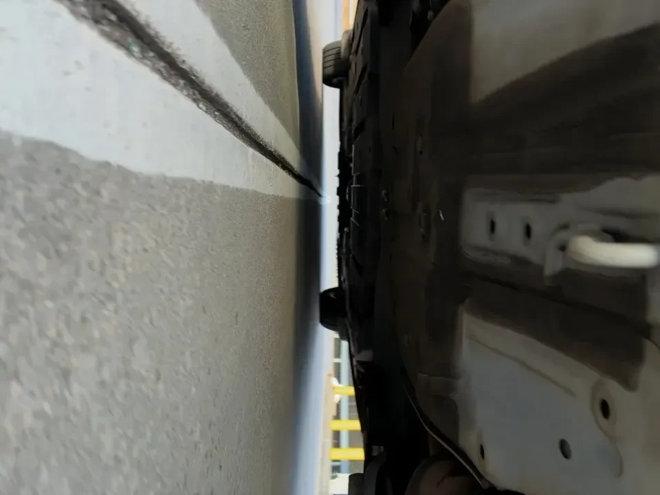 2014 Honda CR-Z - Image 15 of 17