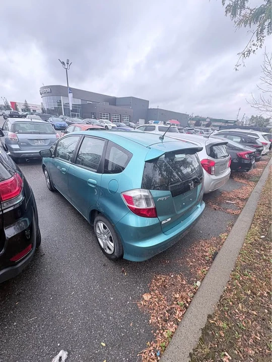 2014 Honda Fit - Image 5 of 6