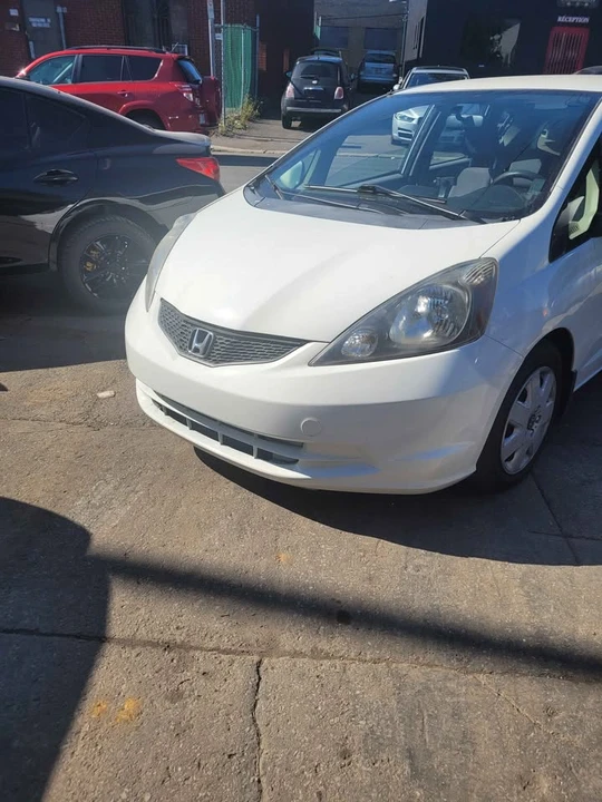 2014 Honda Fit - Image 5 of 5