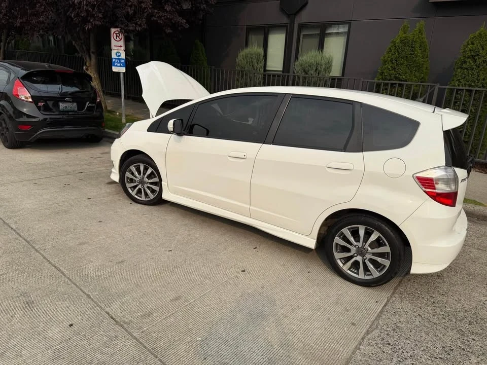 2014 Honda Fit - Image 6 of 9