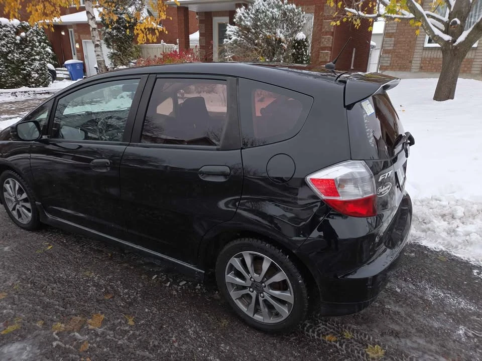 2014 Honda Fit - Image 4 of 5