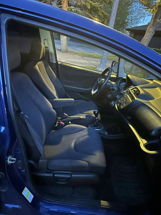 2014 Honda Fit - Image 8 of 11