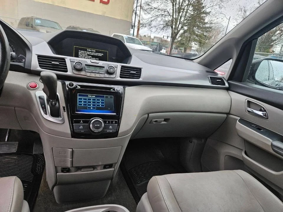 2014 Honda Odyssey - Image 17 of 19