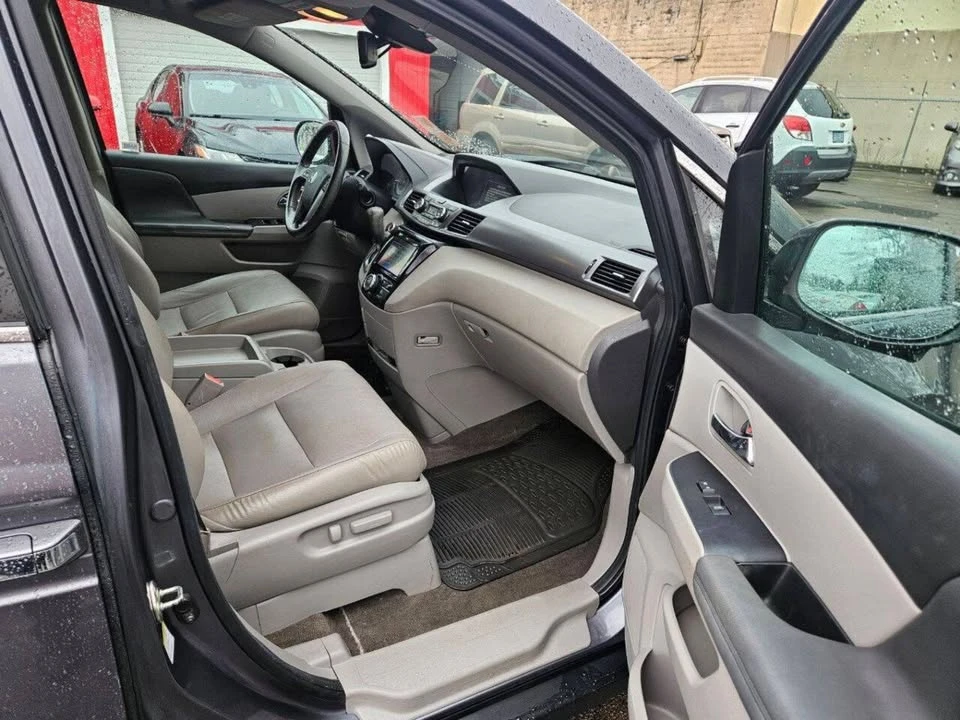 2014 Honda Odyssey - Image 12 of 19