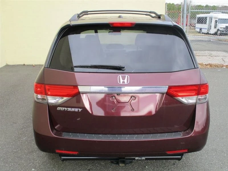 2014 Honda Odyssey - Image 2 of 18