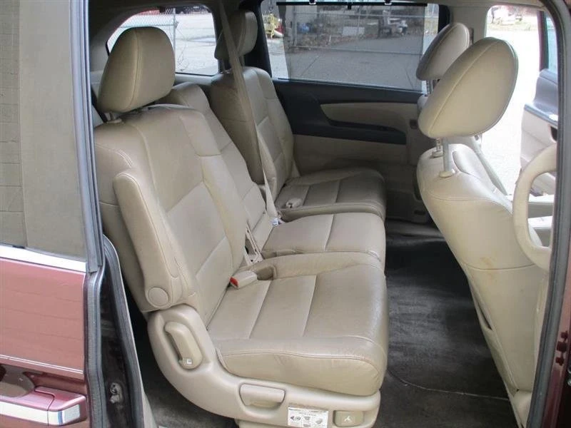 2014 Honda Odyssey - Image 16 of 18