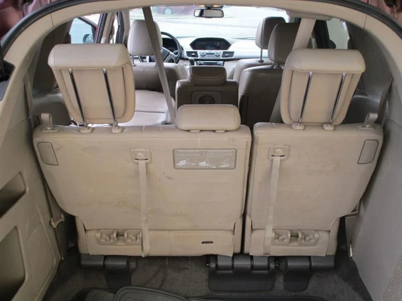 2014 Honda Odyssey - Image 13 of 18