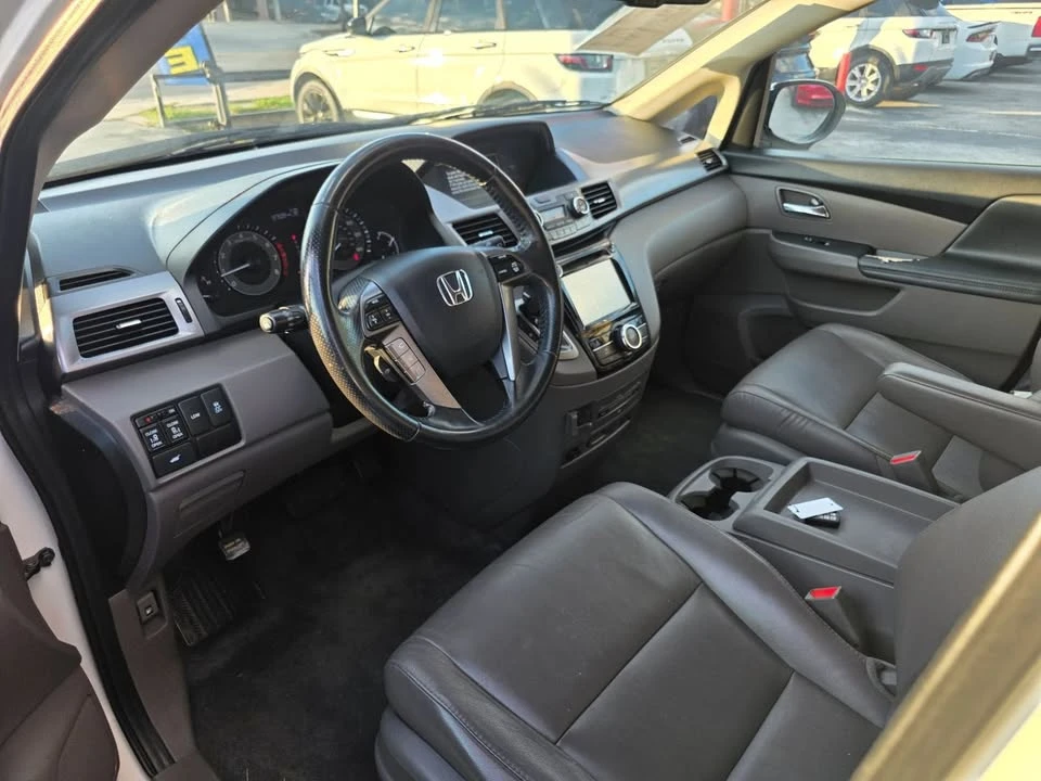 2014 Honda Odyssey - Image 15 of 19