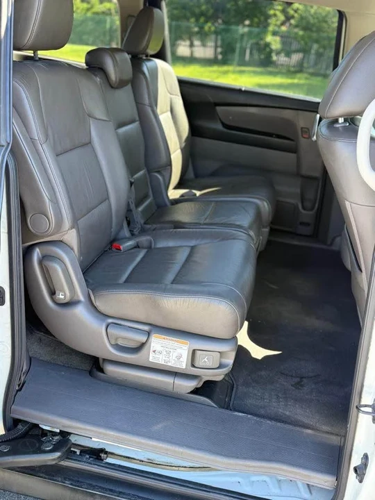 2014 Honda Odyssey - Image 8 of 9
