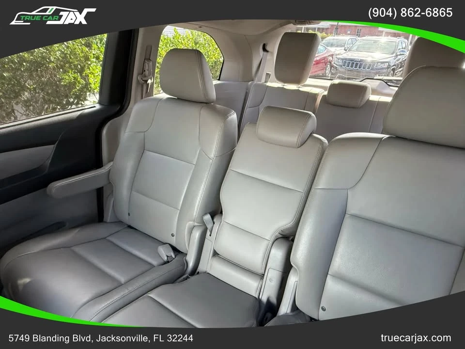 2014 Honda Odyssey - Image 15 of 17