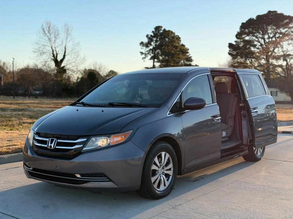 2014 Honda Odyssey - Image 16 of 19