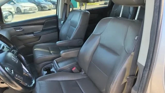 2014 Honda Odyssey - Image 15 of 19