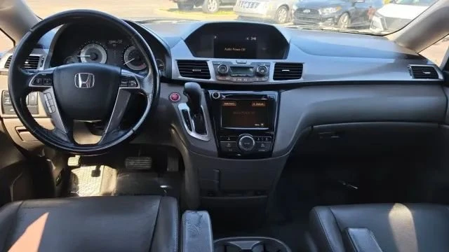 2014 Honda Odyssey - Image 11 of 19