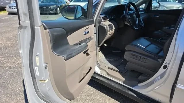 2014 Honda Odyssey - Image 12 of 19