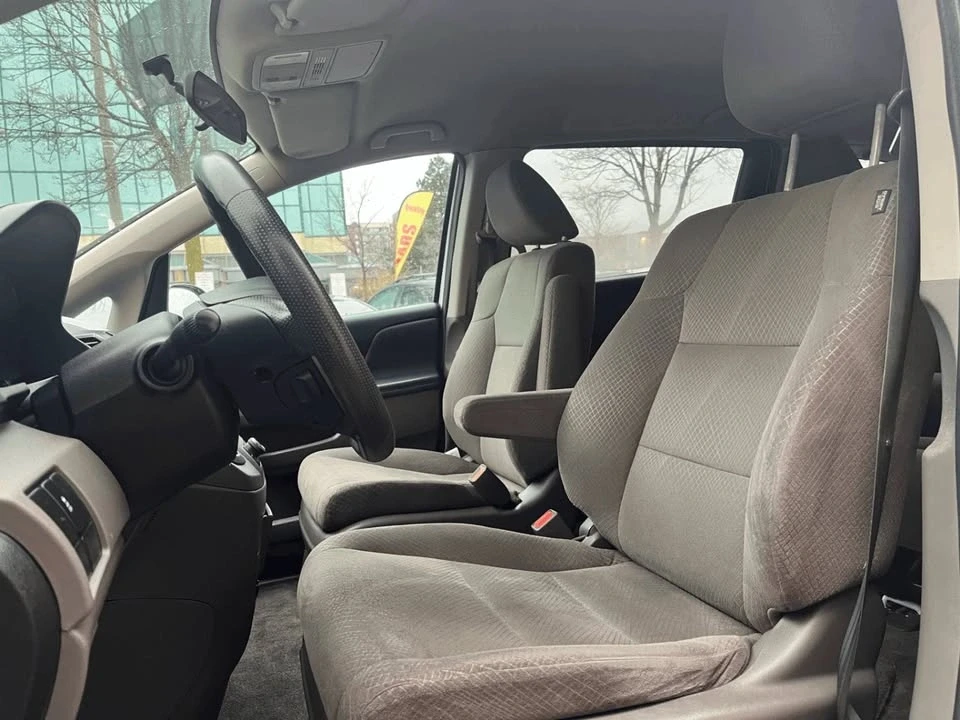 2014 Honda Odyssey - Image 8 of 17