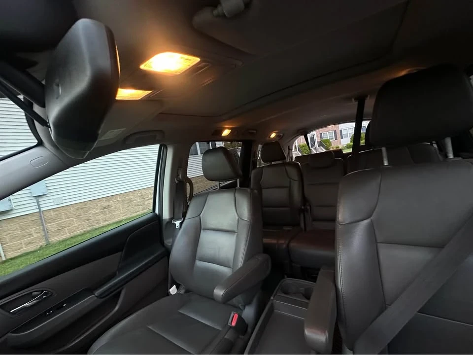 2014 Honda Odyssey - Image 8 of 10