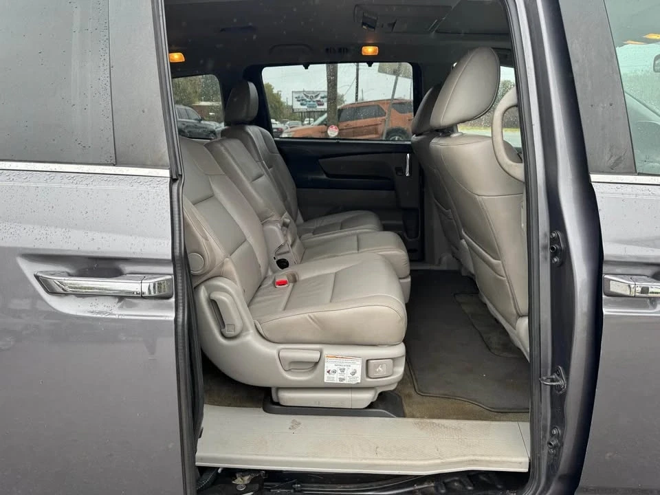 2014 Honda Odyssey - Image 15 of 16