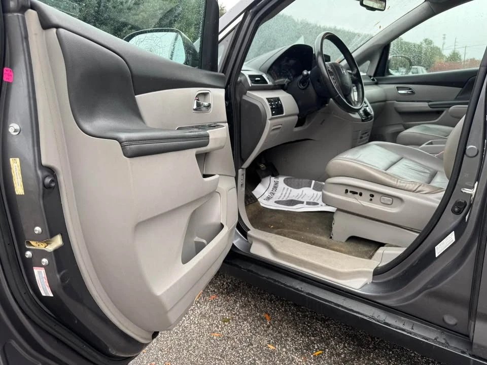 2014 Honda Odyssey - Image 5 of 16