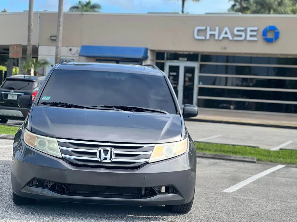 2014 Honda Odyssey - Image 4 of 9