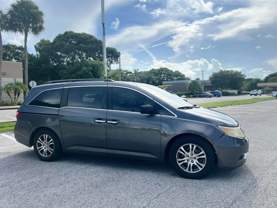 2014 Honda Odyssey - Image 3 of 9