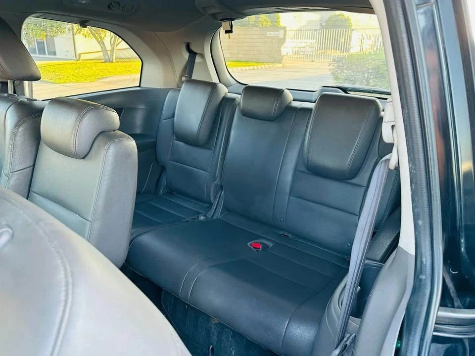 2014 Honda Odyssey - Image 10 of 12