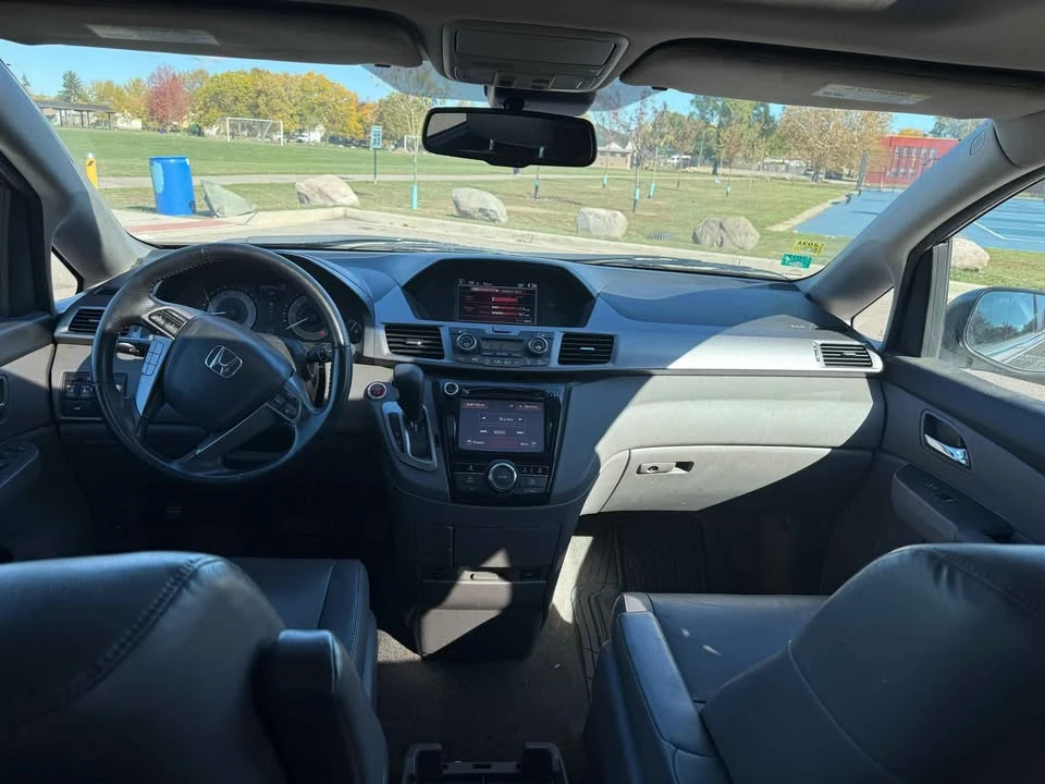 2014 Honda Odyssey - Image 9 of 11