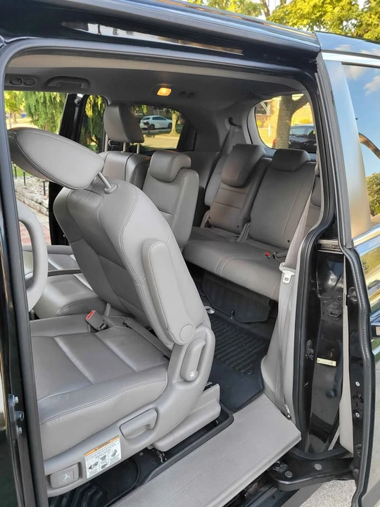 2014 Honda Odyssey - Image 9 of 14