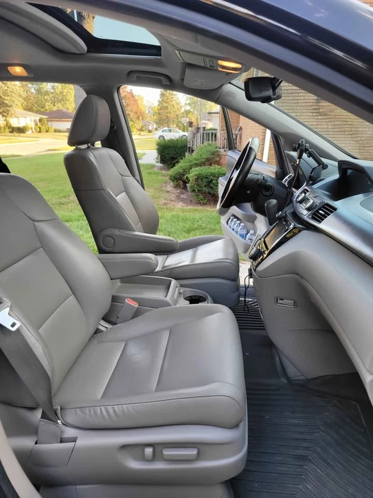 2014 Honda Odyssey - Image 10 of 14