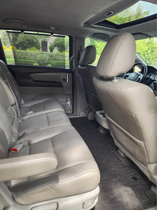 2014 Honda Odyssey - Image 11 of 16