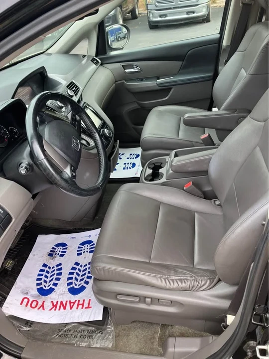 2014 Honda Odyssey - Image 11 of 15