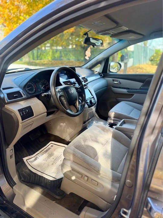 2014 Honda Odyssey - Image 3 of 9